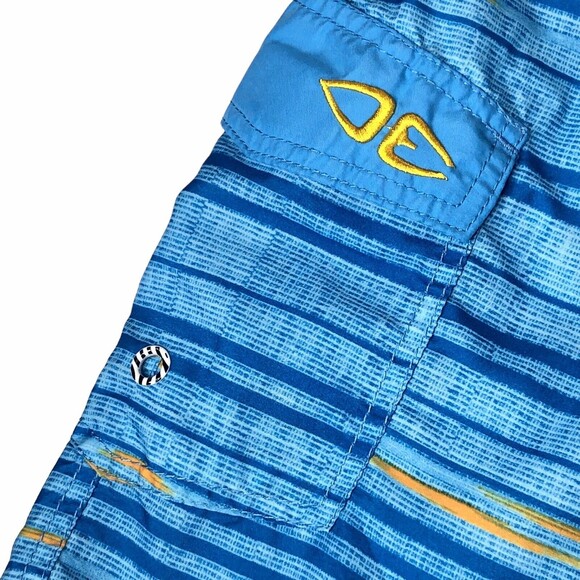 Ocean & Heart Size 36 Shorts Board Polyester Blue Surf Apparel - Picture 8 of 12